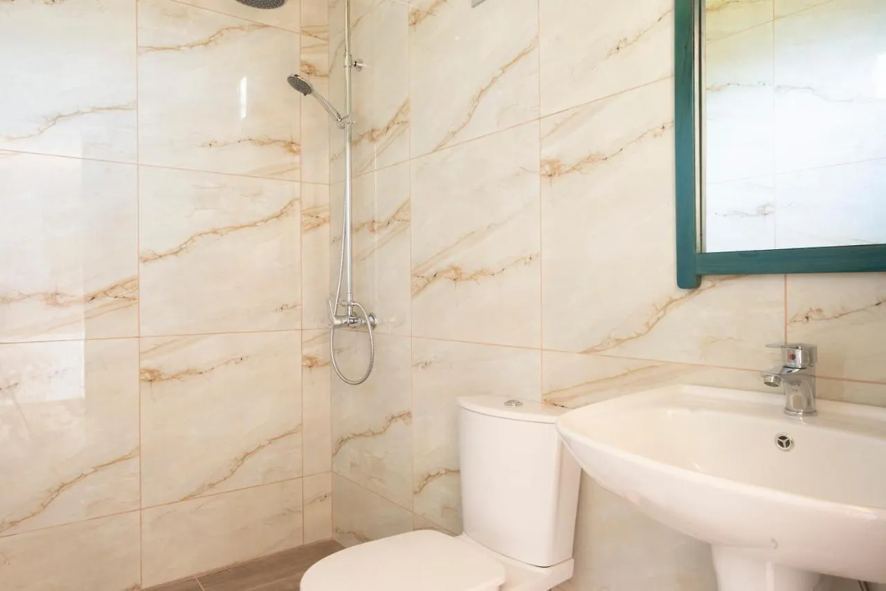 Janakis Garden Livadi Aparthotel Himare Fshat